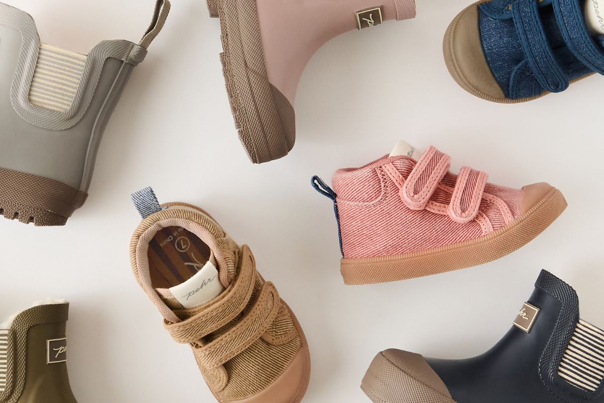 Footwear & Accessories