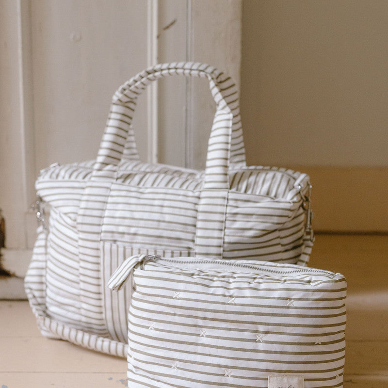 On The Go Pouch Pouch Pehr   