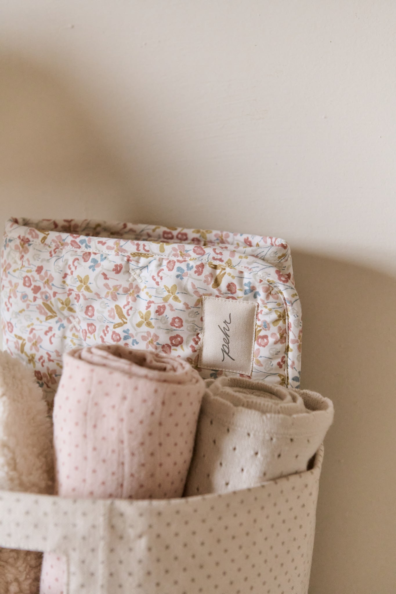 On The Go Portable Changing Pad - Floret