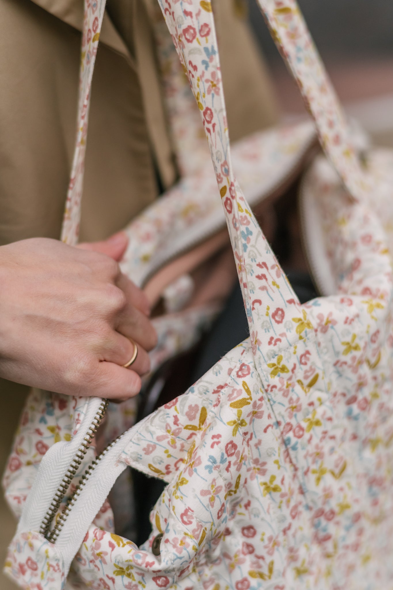 Convertible Diaper Bag - Floret