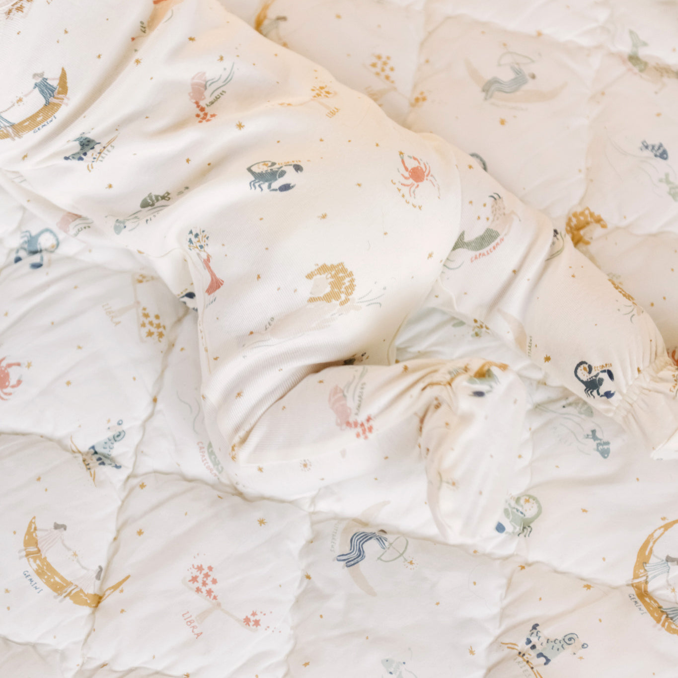 Pehr-Baby Play Mat-Zodiac-2