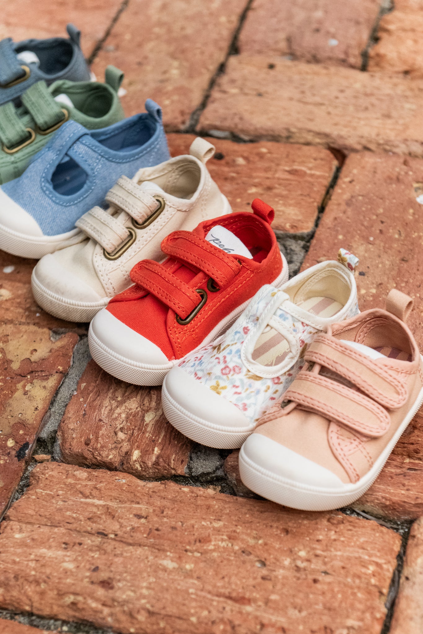 Recess Sneakers - Tomato