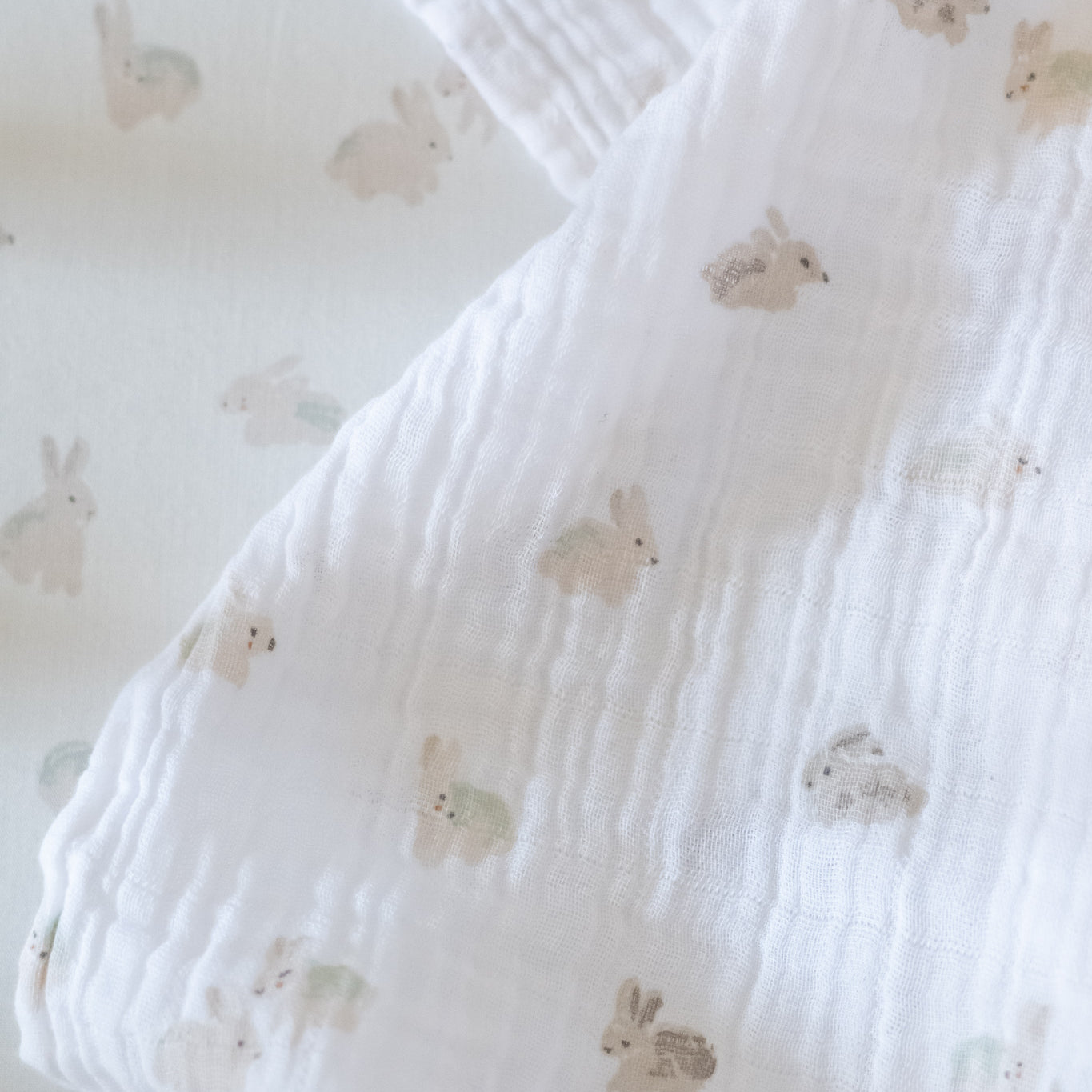 Pehr-Swaddle-Hoppy Bunny-2