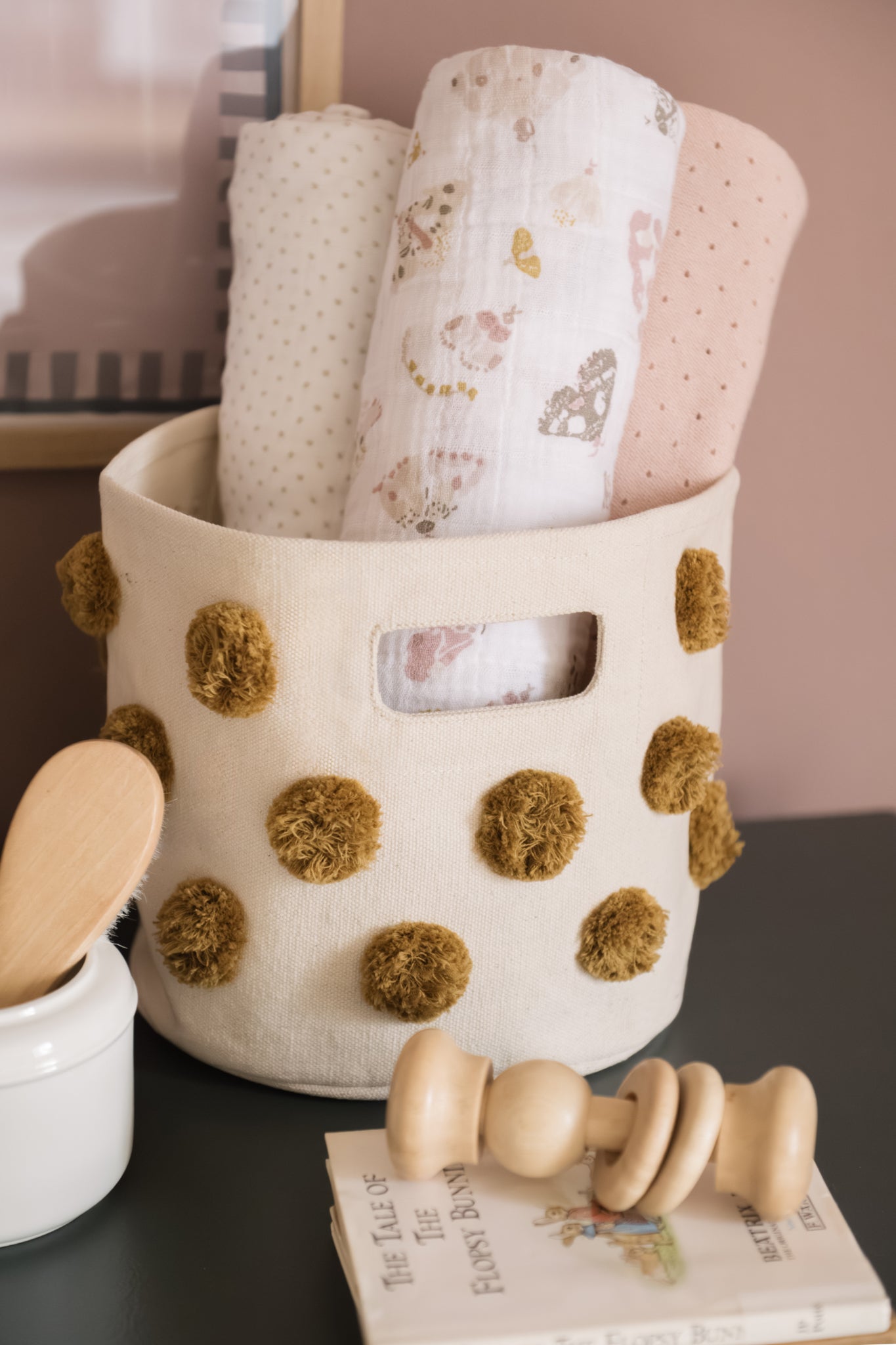 Pehr- Pom Pom Basket Mini-Dijon-2