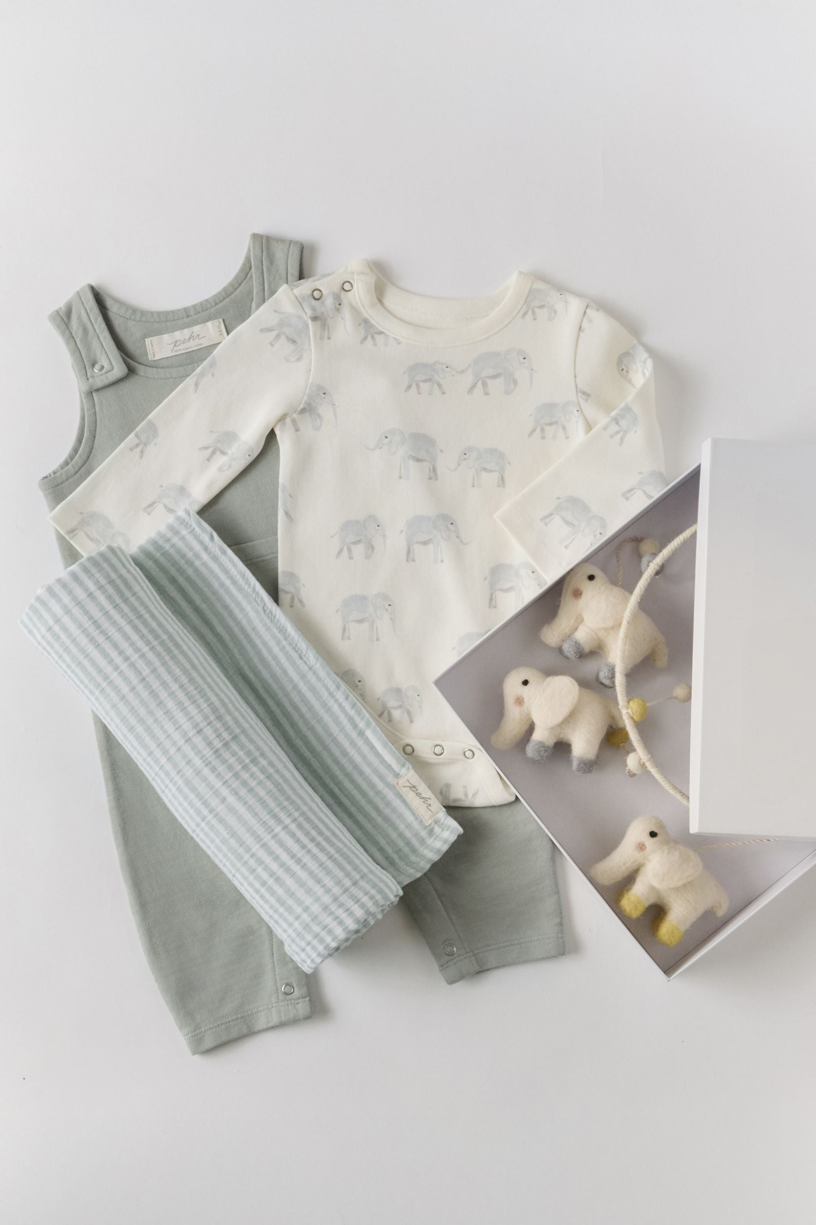 Pehr-Shoulder Snap One Piece-Follow Me Elephant-4